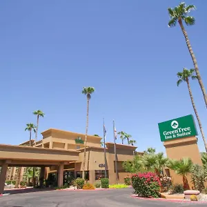 https://hampton-inn-suites-phoenix-airport-south-az.hotelsofphoenix.com