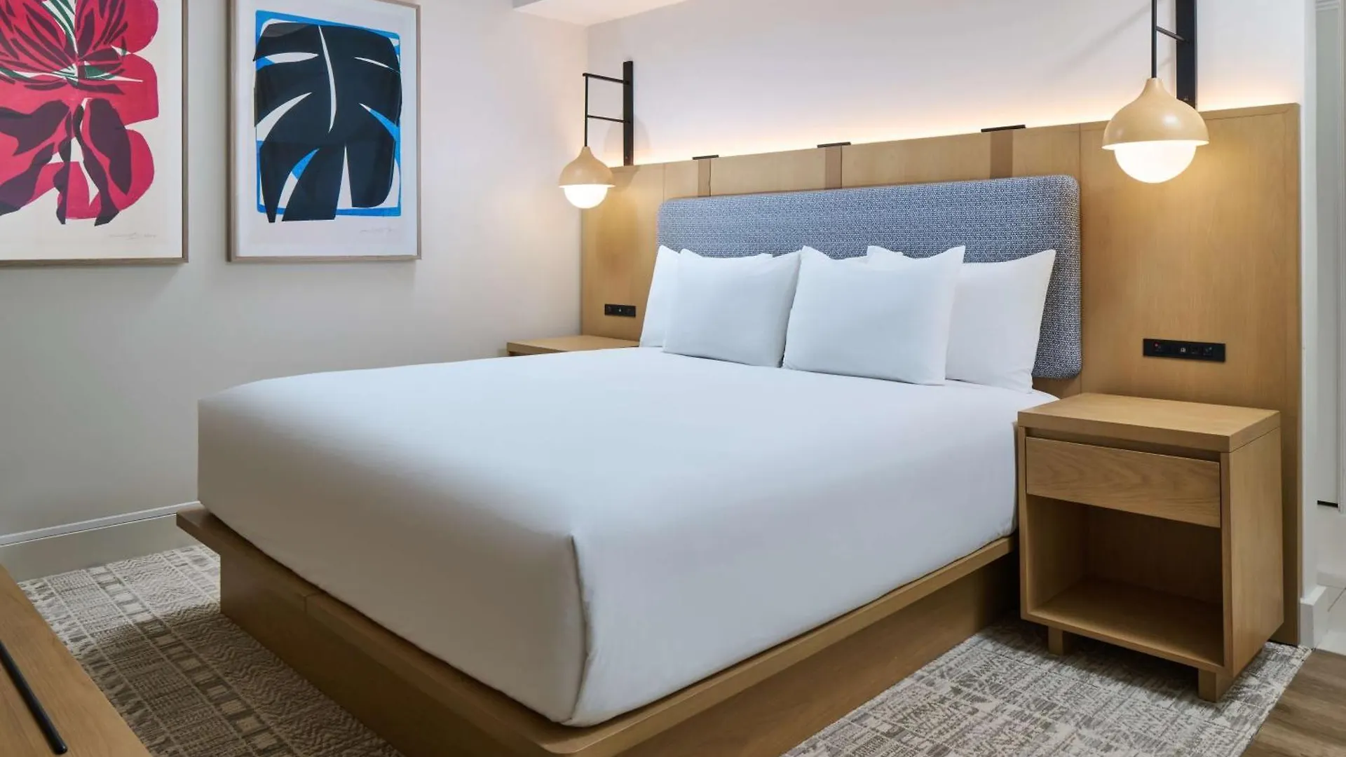 Hyatt Regency Waikiki Beach Resort & Spa Honolulu