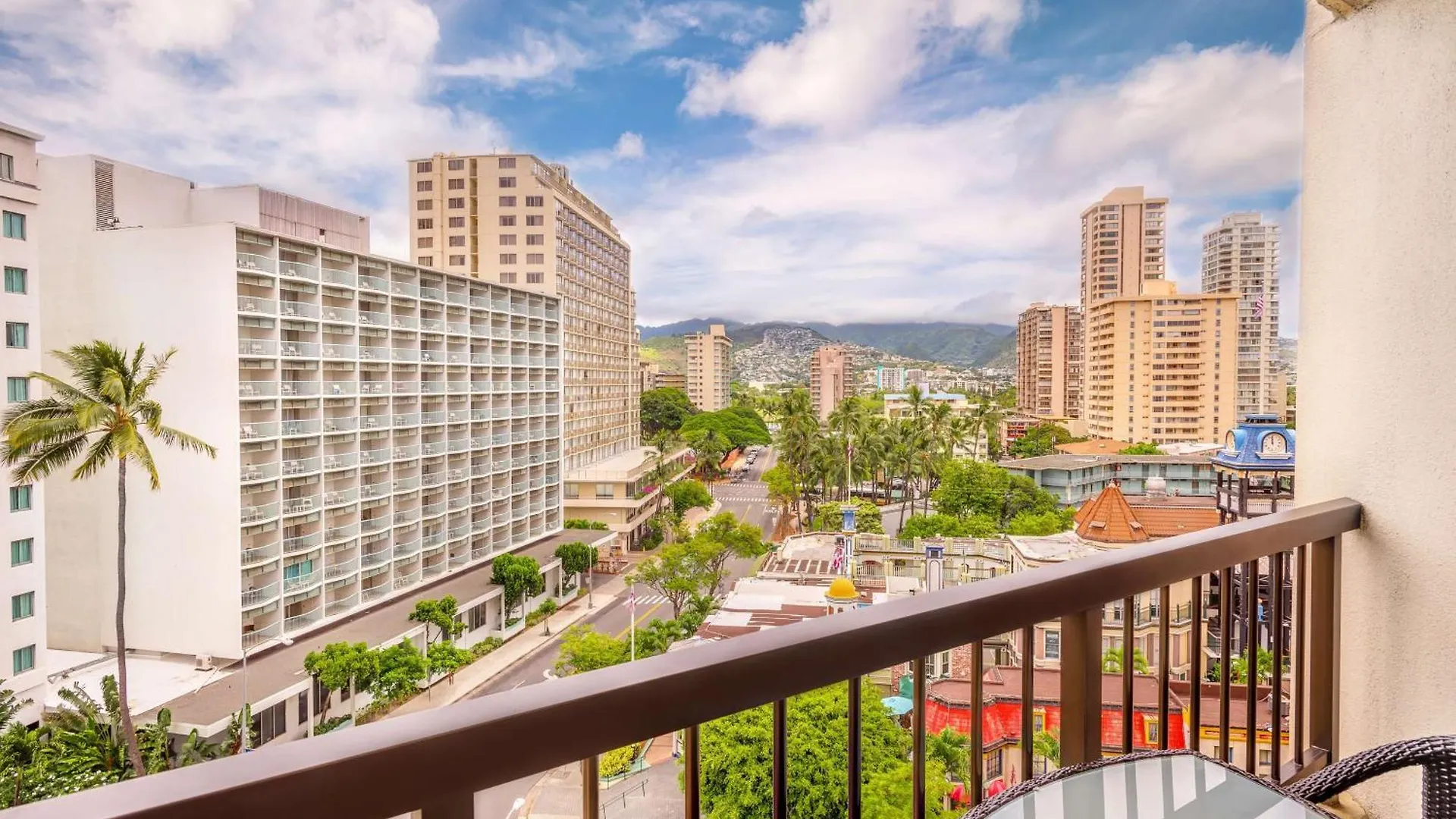 Hyatt Regency Waikiki Beach Resort & Spa Гонолулу